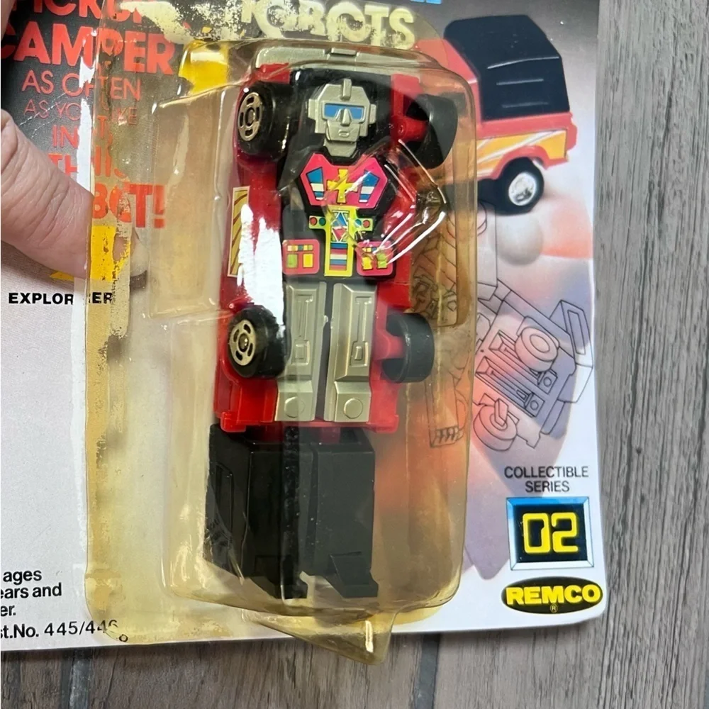 Vintage 1984 Remco Xybots Changeable Robot #2 Pickup/Camper action figure series